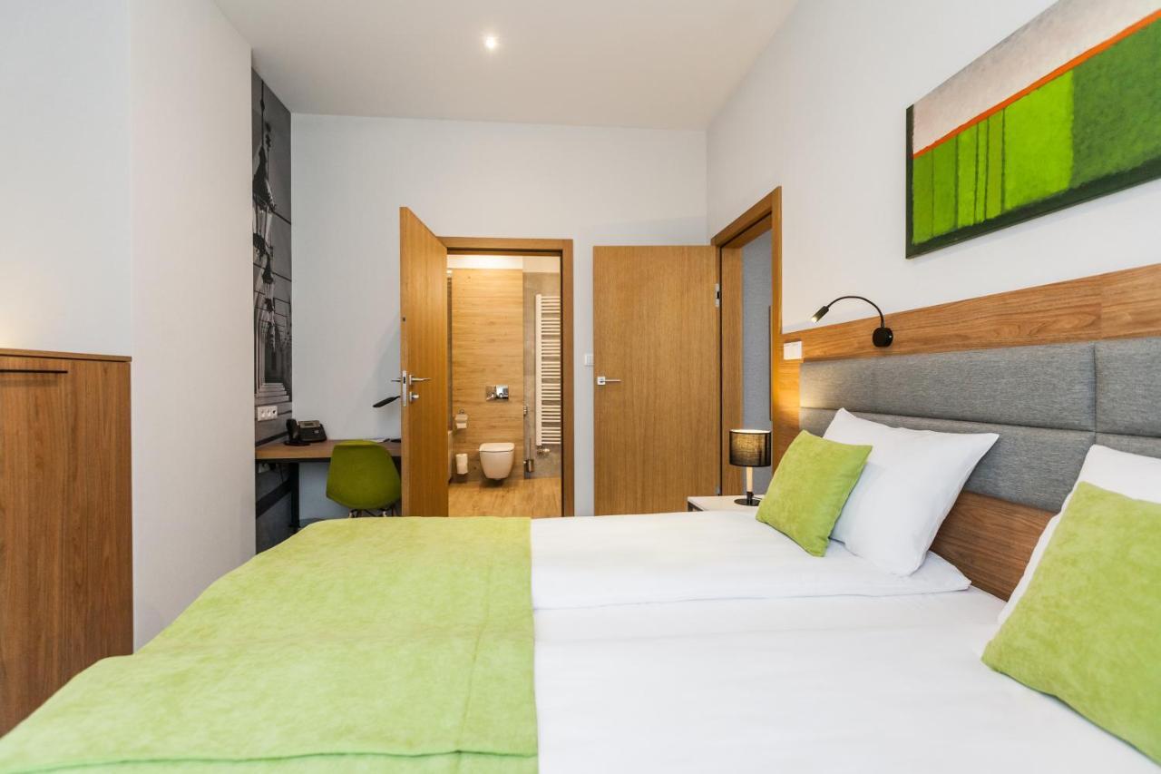 K4 Aparthotel Krakow Exterior photo
